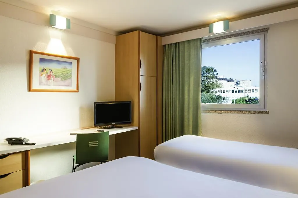 ***  Ibis Charleroi Centre Gare Hotel Belgien